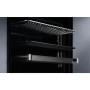 Електрична духовка Electrolux 700 SenseCook EOE7C31Z Конвекційний термозонд чорний