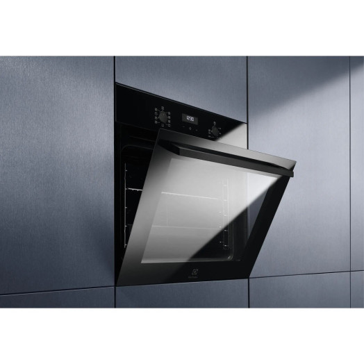 Електрична духовка Electrolux 600 SurroundCook EOF5C50BZ Convection Black