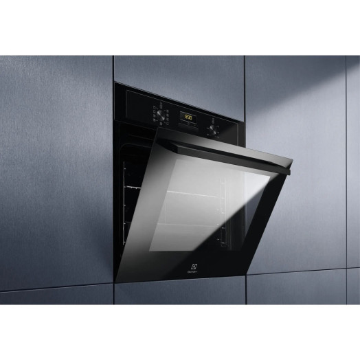 Електрична духовка Electrolux 600 SurroundCook EOF3H50BK Convection Black