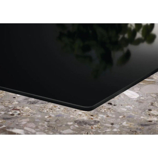 Індукційна плита Electrolux Slim-fit CIR60430 59см