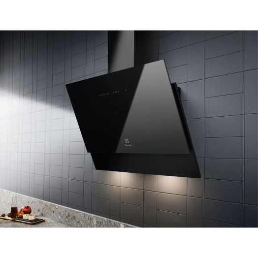 Витяжка Electrolux LFV416K чорна