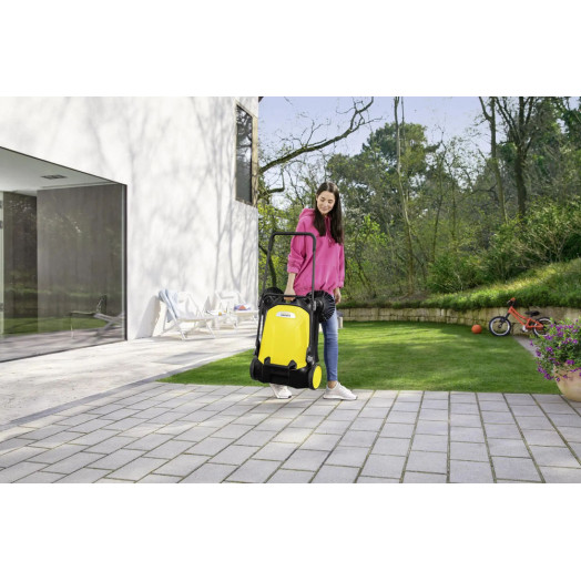 Підмітальна машина Karcher S 4 Twin 2-in-1 1.766-365.0 20л 68см 2400м2/год