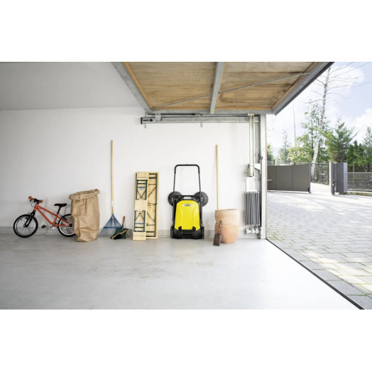 Підмітальна машина Karcher S 4 Twin 2-in-1 1.766-365.0 20л 68см 2400м2/год
