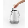 Чайник DeLonghi Icona Capitals KBOC2001.W 1.7л 2000Вт