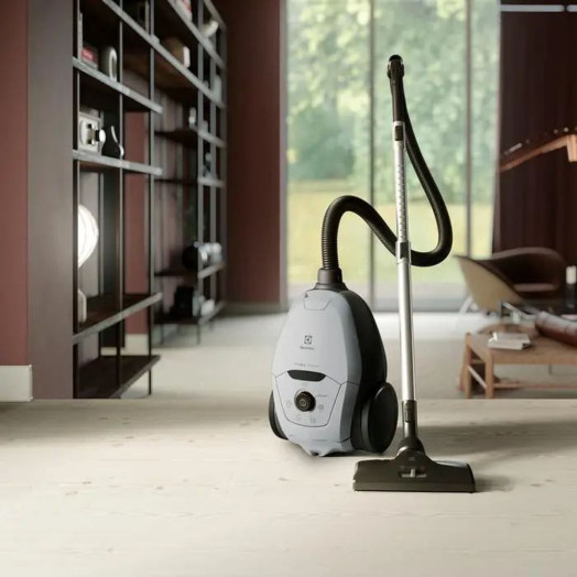 Пилосос Electrolux Pure D82-4MG Silence 500W Щітка для паркету