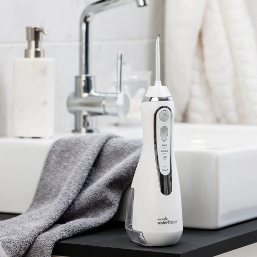 Удосконалений акумуляторний іригатор Waterpik WP-560