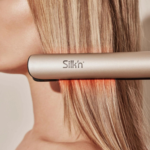 Іонний випрямляч Silk'n SilkyStraight 45 Вт