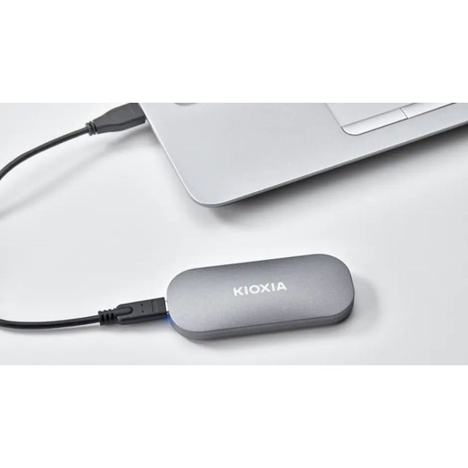 Kioxia Exceria Plus Portable 500GB USB 3.2 Type C сірий