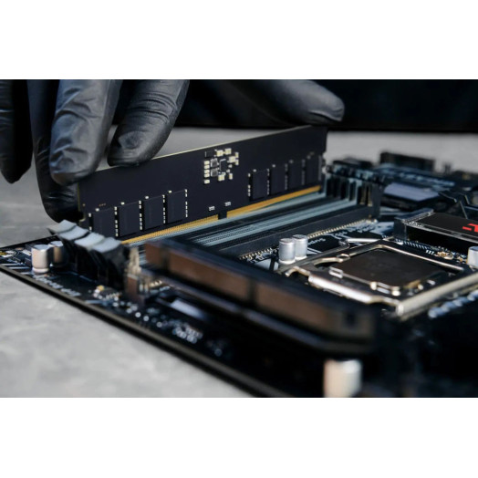 Оперативна пам'ять GoodRam DDR5 32 ГБ 4800 CL40 чорна