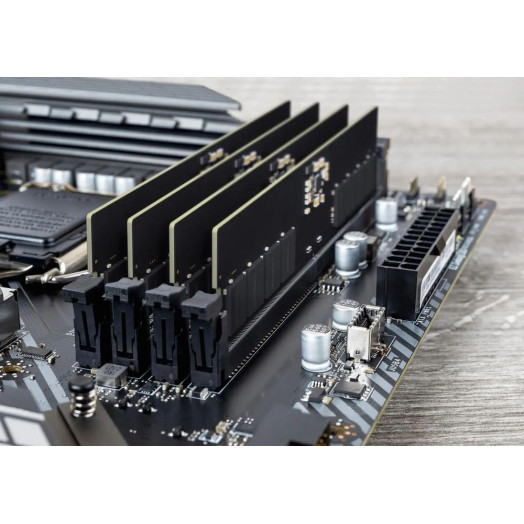 Оперативна пам'ять GoodRam DDR5 32 ГБ 4800 CL40 чорна
