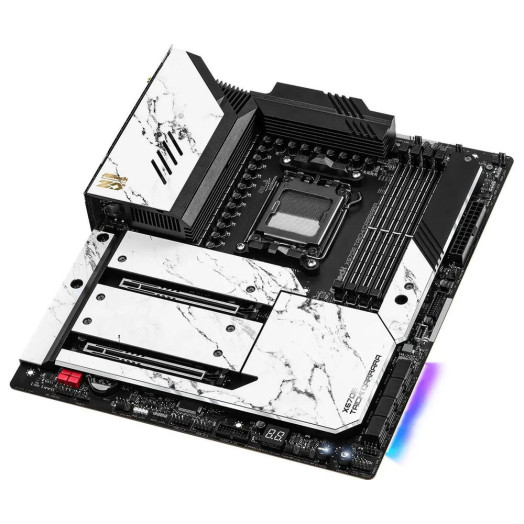 Материнська плата ASrock X670E Taichi Carrara DDR5