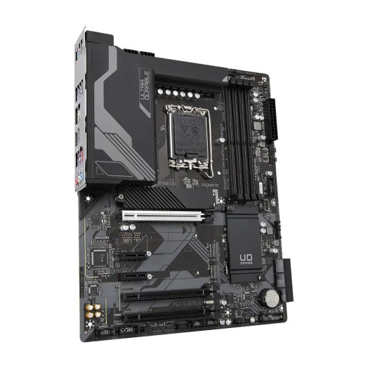 Материнська плата Gigabyte Z790 UD DDR5