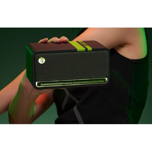 Чорно-зелений Bluetooth-колонка Edifier MP230 20 Вт