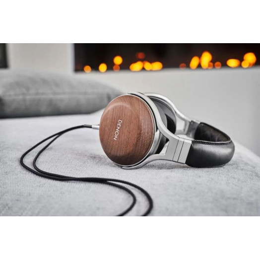 Накладні дротові навушники Denon AH-D7200 коричнево-сріблясті
