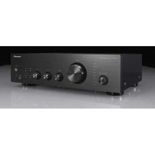 Чорний підсилювач Pioneer A-40AE